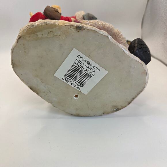 Lot of 4 Santa Claus Figurines – Resin Christmas Holiday Décor - Picture 10 of 16